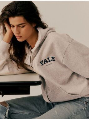 SPORTY & RICH Yale Classic Zip Hoodie - Heather Gray/Navy